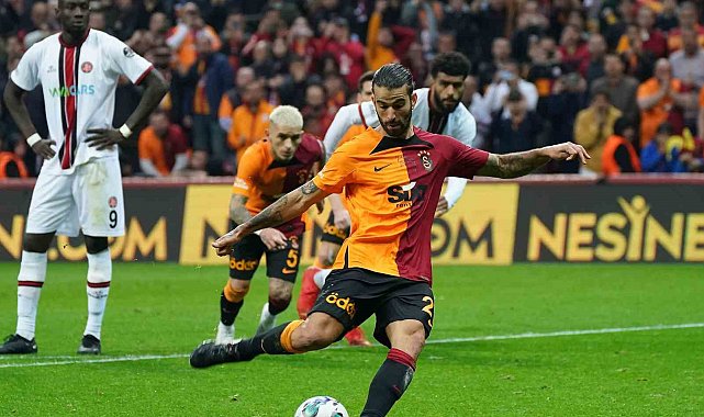 Sergio Oliveira 3. golünü kaydetti