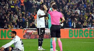 Spor Toto Süper Lig: Fenerbahçe: 2 - Beşiktaş: 4