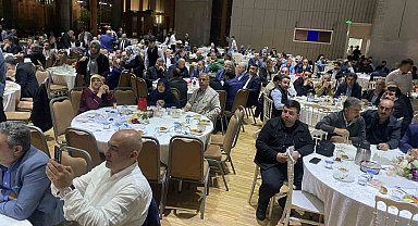 AK Parti, Eyüpsultan'da Doğu-Güneydoğu kanaat önderleriyle buluştu