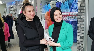 AK Parti Milletvekili Adayı Ebru Saraçoğlu, kadın çalışanlarla buluştu