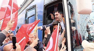 Bakan Kurum: "Milletimizin, işçi kardeşlerimizin huzurunu bozanların önünü biz kestik''