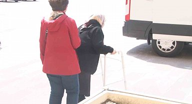 Başkentte 7'den 70'e vatandaşlar sandık başında