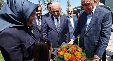 Cumhurbaşkanı Erdoğan: "14 Mayıs seçimini demokrasi şöleni olarak görüyoruz"