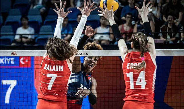 A Milli Kadın Voleybol Takımı, Dominik Cumhuriyeti'ni 3-1 mağlup etti