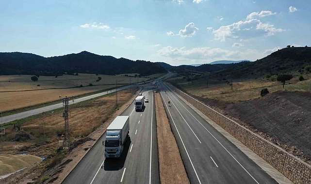 Ankara-Nallıhan bölünmüş kara yolunun bir kısmı trafiğe açıldı