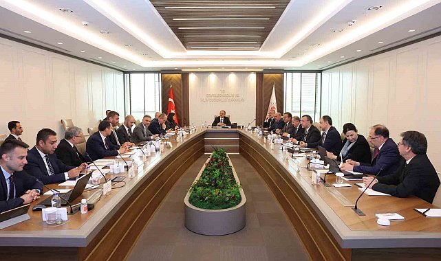 Çevre, Şehircilik ve İklim Değişikliği Bakanlığı'nın önceliği deprem bölgeleri
