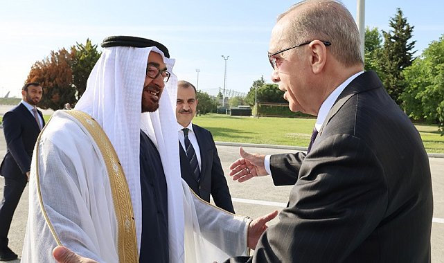 Cumhurbaşkanı Erdoğan, BAE Devlet Başkanı Al Nahyan ile bir araya geldi