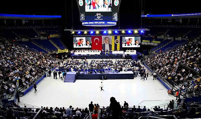 Fenerbahçe'nin borcu: 7 milyar 686 milyon TL