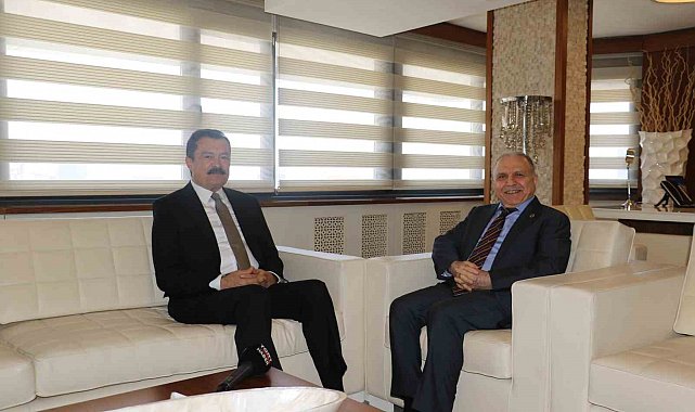 İYİ Parti Yozgat Milletvekili Kayalar'dan İhlas Medya Grubu Ankara Temsilcisi Kahraman'a ziyaret