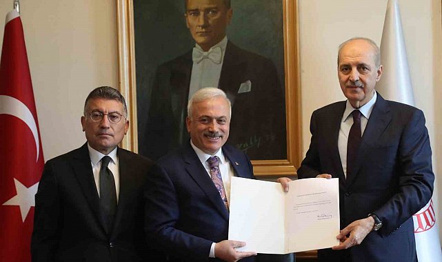 Kurtulmuş, TBMM Başkanlığına adaylık başvurusunu yaptı