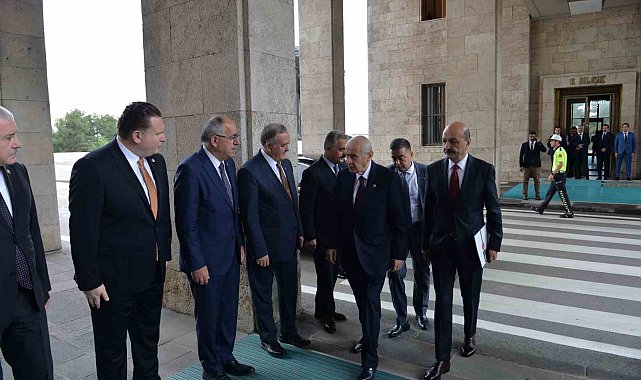 MHP Genel Başkanı Bahçeli'den asgari ücret açıklaması: "Söz veriyorum"