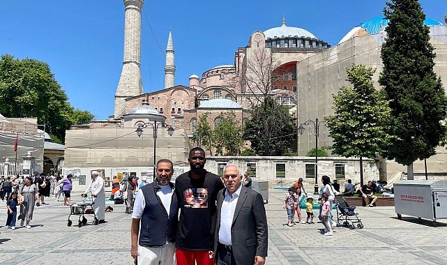 Real Madridli yıldız Rüdiger, Fatih'te