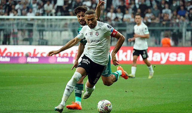 Spor Toto Süper Lig: Beşiktaş: 2 - Konyaspor: 1