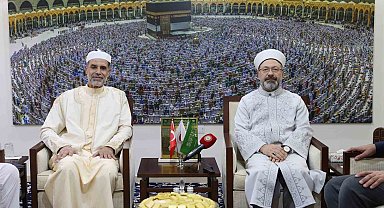 Diyanet İşleri Başkanı Erbaş, Libya Hac Bakanı Beşir ile bir araya geldi