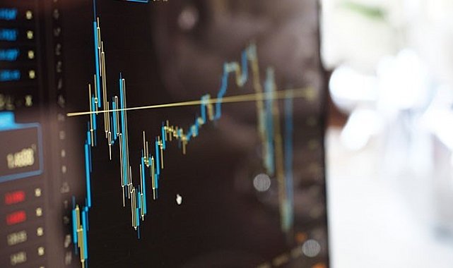 Ekonomist Tufaner: "Dolar, uluslararası piyasalarda güçleniyor"