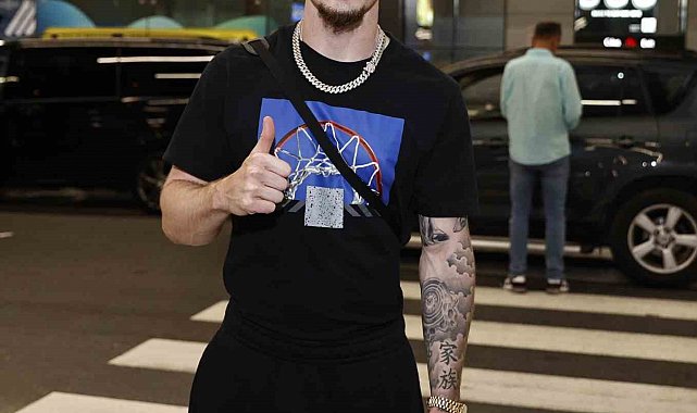 Ryan Kent İstanbul'da