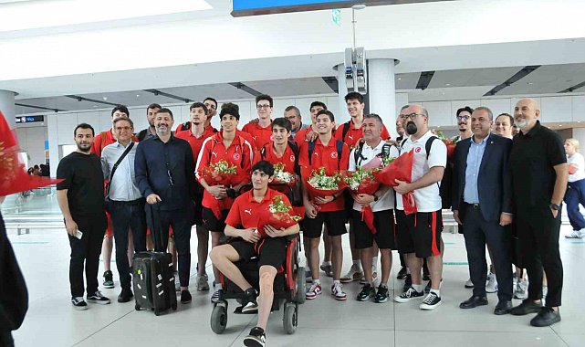 U19 Erkek Basketbol Milli Takımı, yurda döndü
